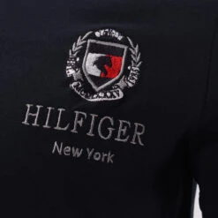 Polo Tommy Hilfiger College Men Donkerblauw -Roeckl Winkel polo tommy hilfiger college men donkerblauw 1500x1500 184840