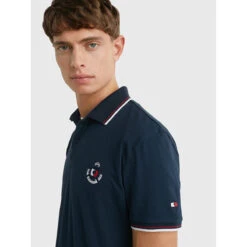 Polo Tommy Hilfiger College Men Donkerblauw -Roeckl Winkel polo tommy hilfiger college men donkerblauw 1500x1500 184895