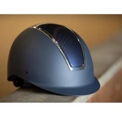 Veiligheidshelm Harry's Horse Regal Glossy Donkerblauw-zilver -Roeckl Winkel veiligheidshelm harry s horse regal glossy donkerblauw zilver 1500x1500 130998